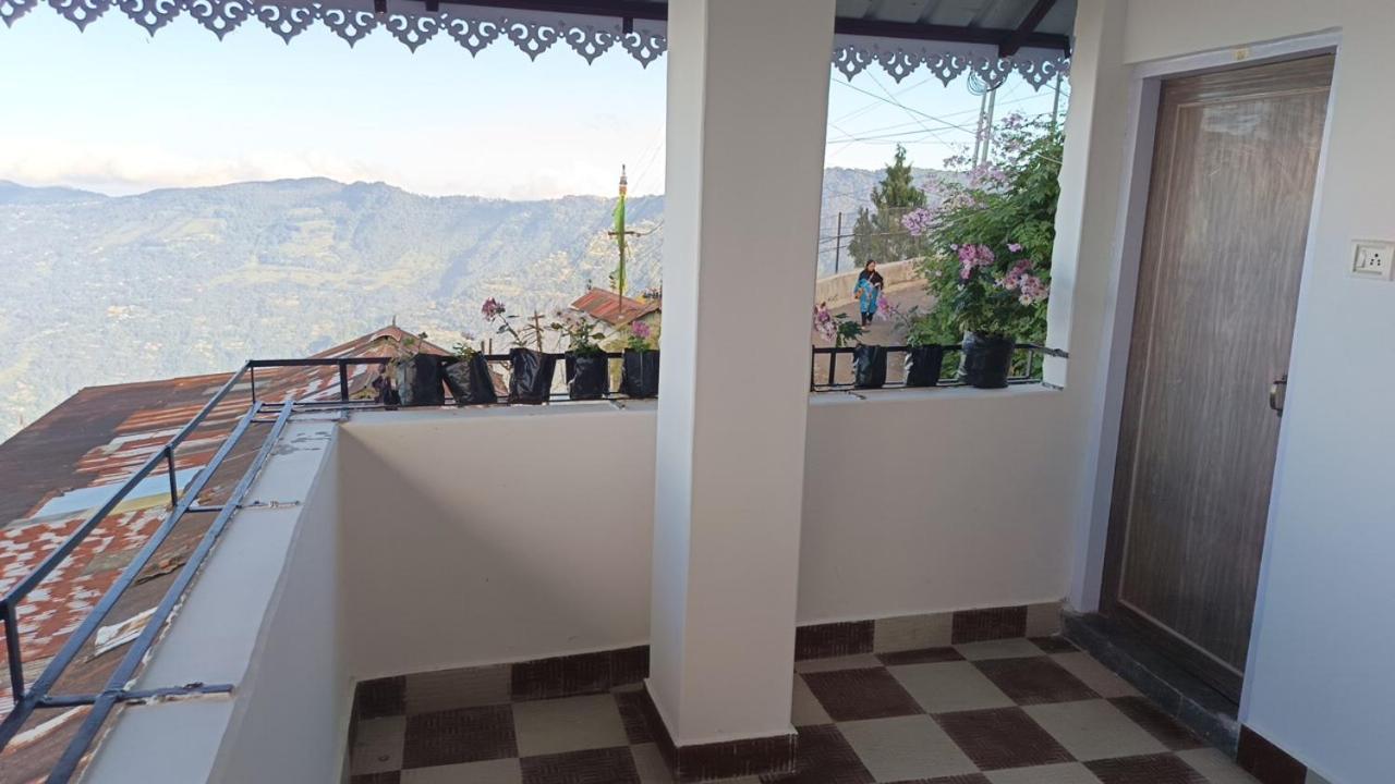 Tashi Delek Home Stay Darjeeling  Exterior photo